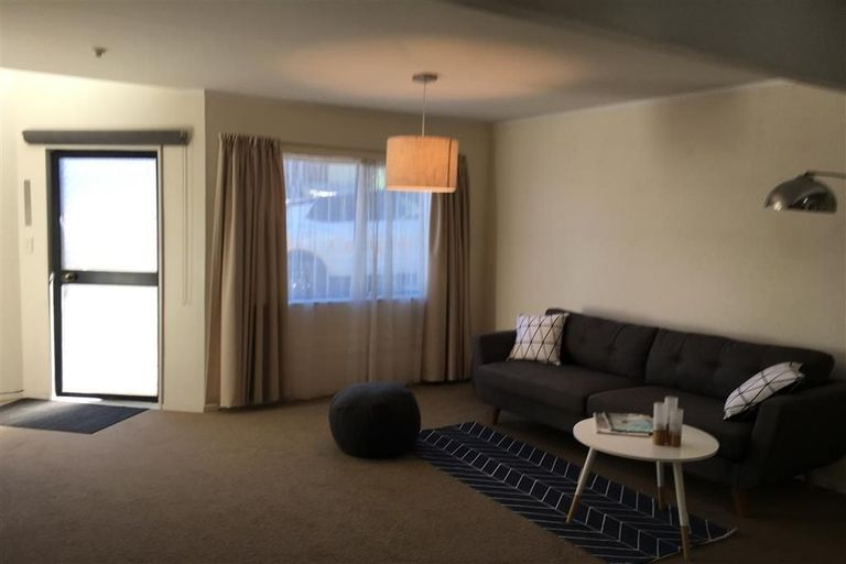 Photo of property in 55f8 Hamilton Road, Hataitai, Wellington, 6021