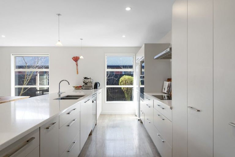 Photo of property in 14 Kilkivan Lane, Broomfield, Christchurch, 8042