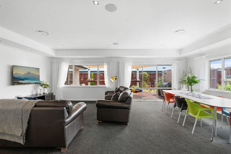 Photo of property in 23a Munro Street, Redwood, Christchurch, 8051