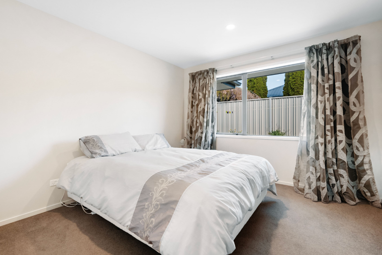Photo of property in 9 Pinot Noir Court, Omarama, 9412