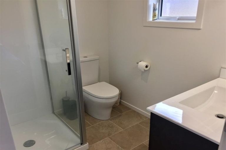 Photo of property in 8 Paioke Street, Waikanae, 5036