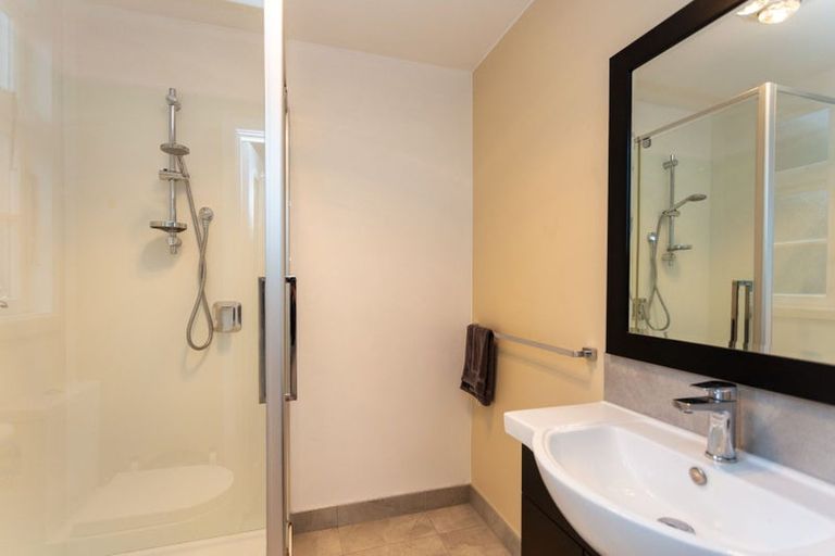 Photo of property in 16 Shirley Road, Mairehau, Christchurch, 8013