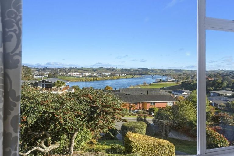 Photo of property in 1 Saint Andrew Place, Balclutha, 9230