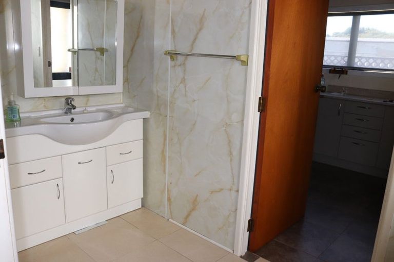 Photo of property in 7 Litchfield Place, Clarks Beach, 2122