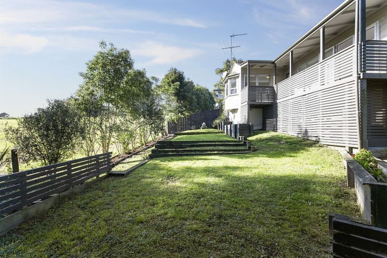 Photo of property in 13 Glenbury Place, Massey, Auckland, 0614