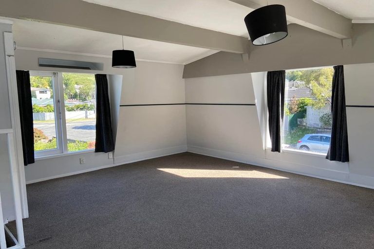 Photo of property in 54 Holland Street, Wainuiomata, Lower Hutt, 5014