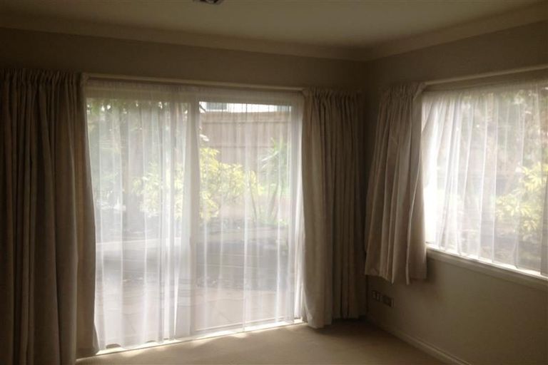 Photo of property in 58 English Oak Drive, Schnapper Rock, Auckland, 0632