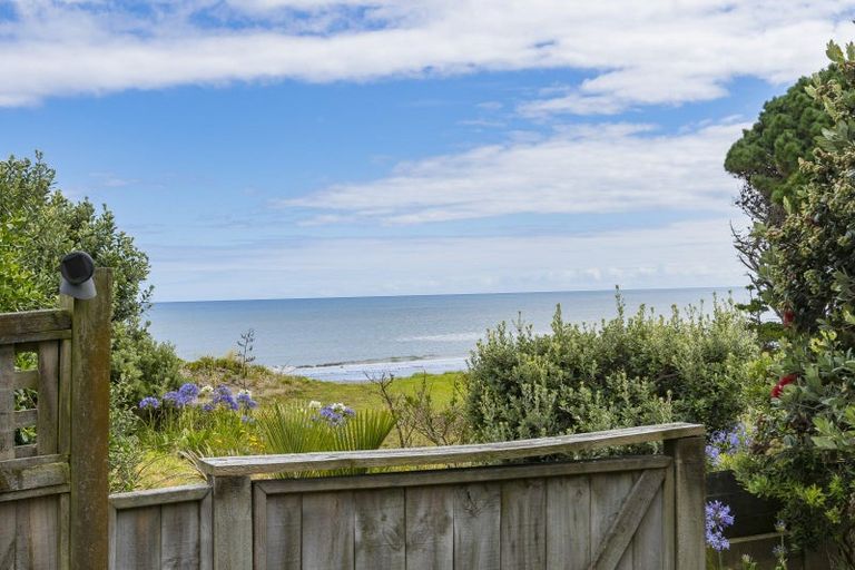 Photo of property in 177a Manly Street, Paraparaumu Beach, Paraparaumu, 5032