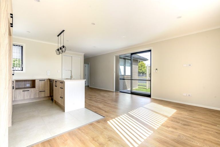Photo of property in 106u1 Mansel Avenue, Hillcrest, Hamilton, 3216