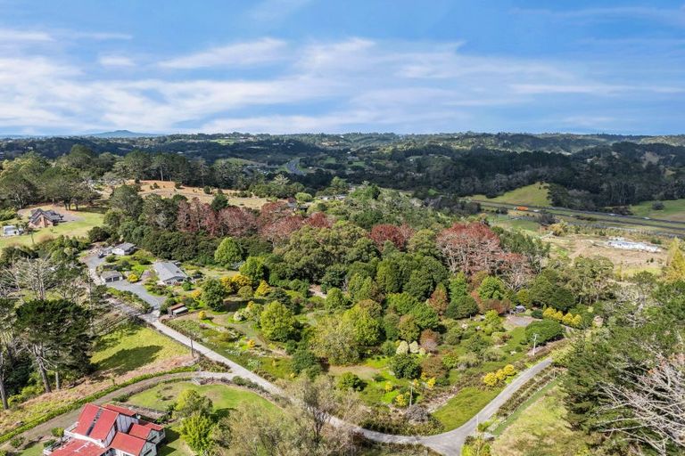 Photo of property in 1479 East Coast Road, Redvale, Albany, 0794