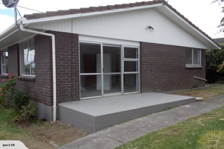 Photo of property in 129 Gardner Avenue, New Lynn, Auckland, 0600