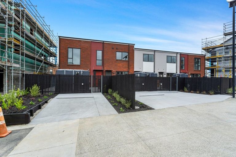 Photo of property in 61 Nugget Avenue, Hobsonville, Auckland, 0616