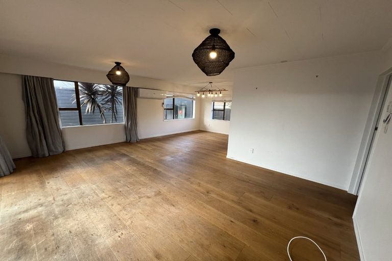 Photo of property in 11a Toi Street, Otaki Beach, Otaki, 5512