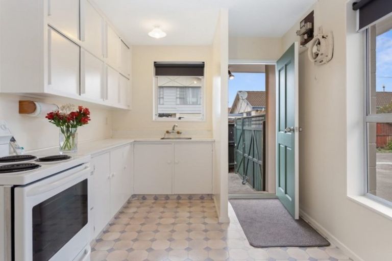 Photo of property in 2/78 Brynley Street, Hornby, Christchurch, 8042