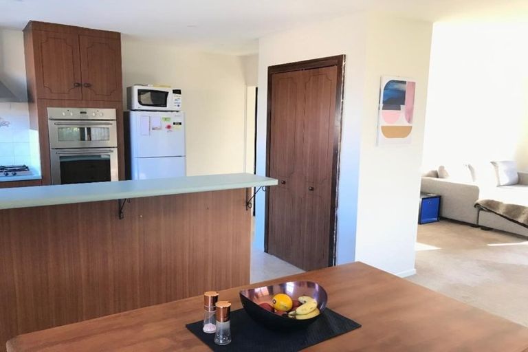 Photo of property in 6 Topaz Place, Bishopdale, Christchurch, 8053