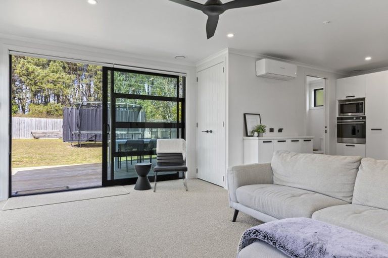 Photo of property in 207 Parekaawa Drive, Motuoapa, 3382