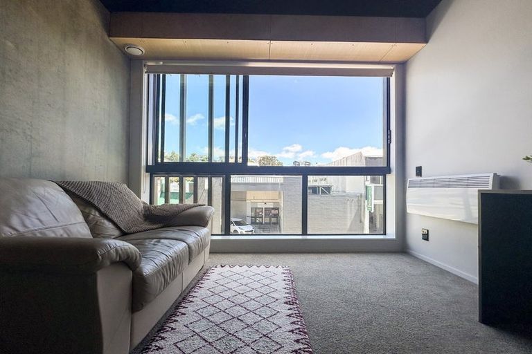 Photo of property in Vedado Apartments, 208/41u Hopper Street, Mount Cook, Wellington, 6011
