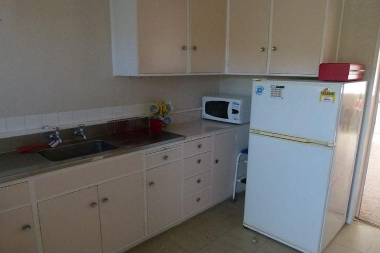 Photo of property in 3 Kiwi Court, Roslyn, Palmerston North, 4414