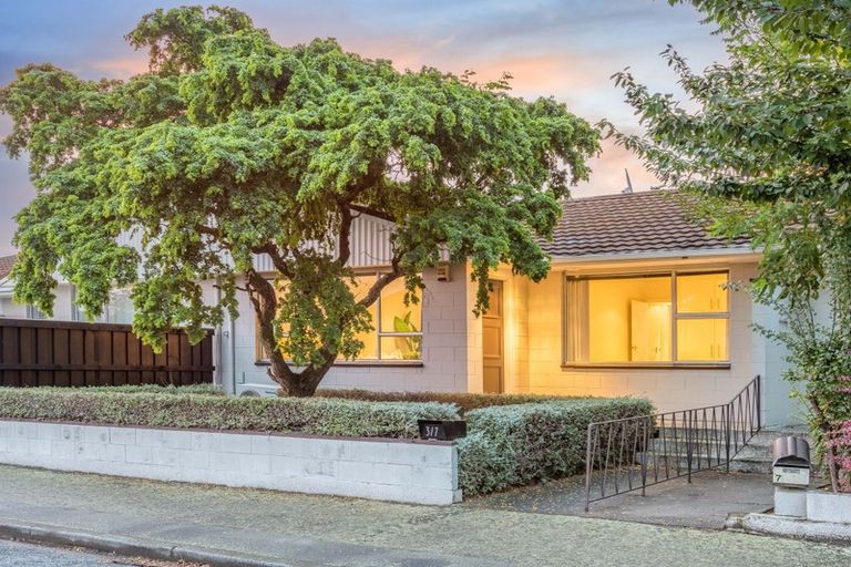 Photo of property in 3/7 Dover Street, St Albans, Christchurch, 8014