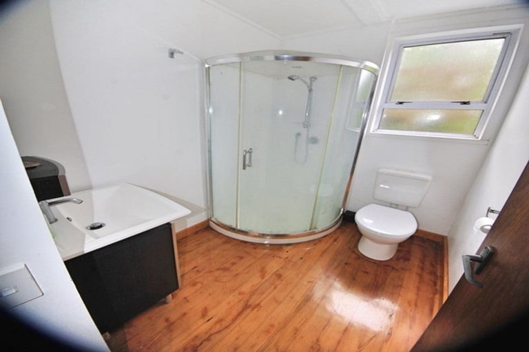 Photo of property in 22 Rajkot Terrace, Broadmeadows, Wellington, 6035