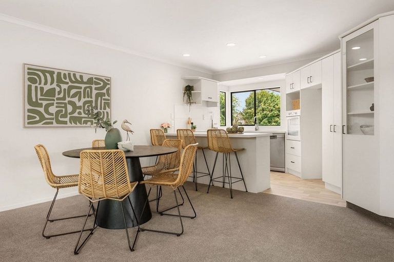 Photo of property in 14 Stableford Drive, Pyes Pa, Tauranga, 3112