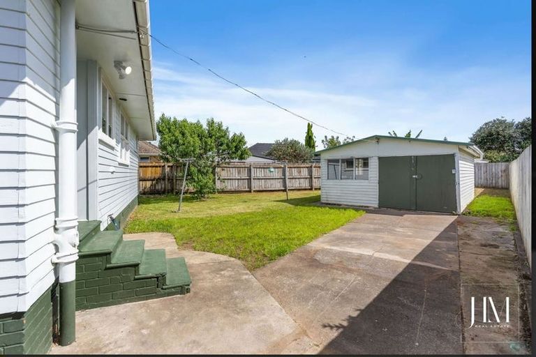 Photo of property in 4 Antrim Crescent, Otara, Auckland, 2023