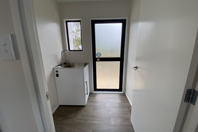 Photo of property in 3 Lowell Place, Massey, Auckland, 0614