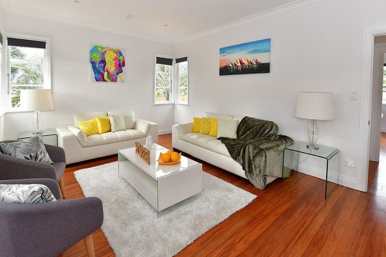 Photo of property in 430 Hibiscus Coast Highway, Orewa, 0931