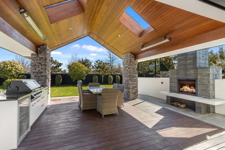 Photo of property in 1 Almond Lane, Prebbleton, 7604