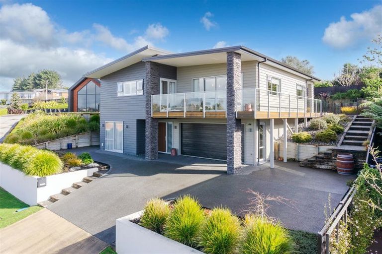 Photo of property in 22 Oak Ridge Drive, Te Awamutu, 3800