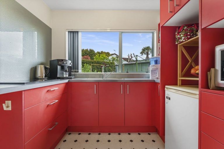 Photo of property in 63 James Cook Drive, Welcome Bay, Tauranga, 3112