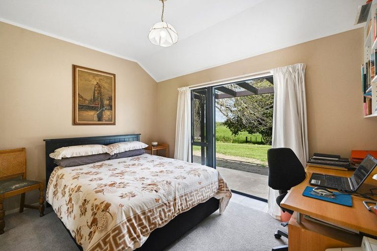 Photo of property in 18 Masters Road, Eureka, Hamilton, 3287