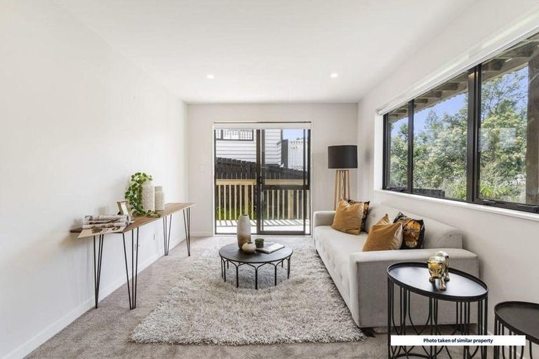 Photo of property in 20 Baumea Rise, Massey, Auckland, 0614