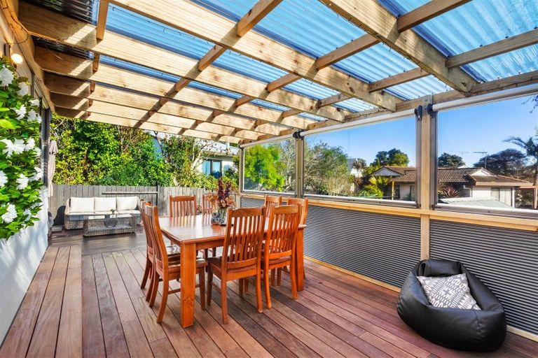 Photo of property in 24 Hassan Drive, Massey, Auckland, 0614