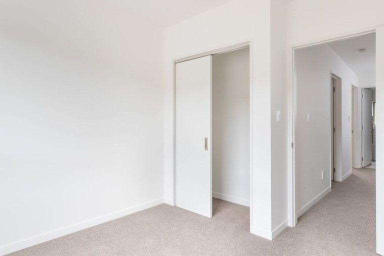 Photo of property in 7u3 Handyside Street, Tawa, Wellington, 5028