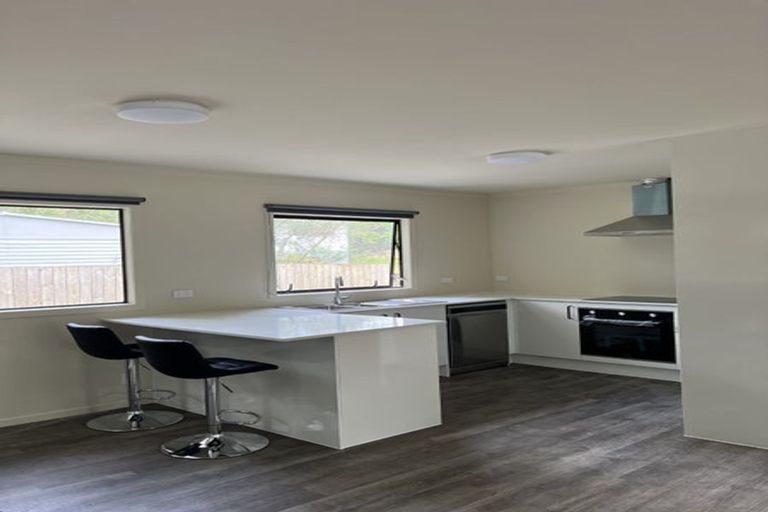 Photo of property in 2/45 Castleton Street, Birkdale, Auckland, 0626
