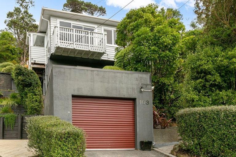 Photo of property in 103 Makara Road, Karori, Wellington, 6012