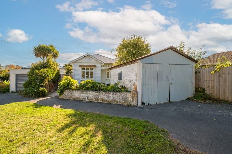 Photo of property in 215 Olliviers Road, Linwood, Christchurch, 8011