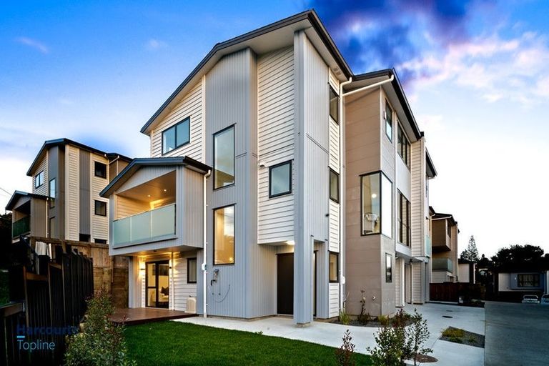 Photo of property in 30 Routley Drive, Glen Eden, Auckland, 0602