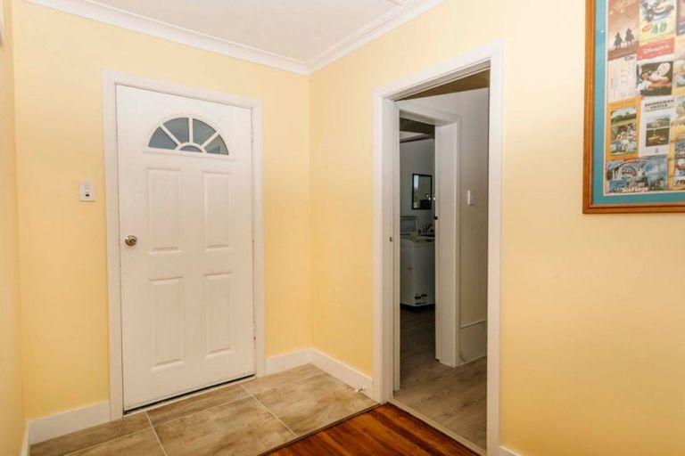 Photo of property in 15 Mathew Street, Dannevirke, 4930