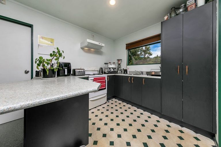 Photo of property in 355 Ridge Road, Paremoremo, Albany, 0793