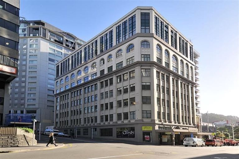 Photo of property in Kelvin House, 3c/16 The Terrace, Wellington Central, Wellington, 6011