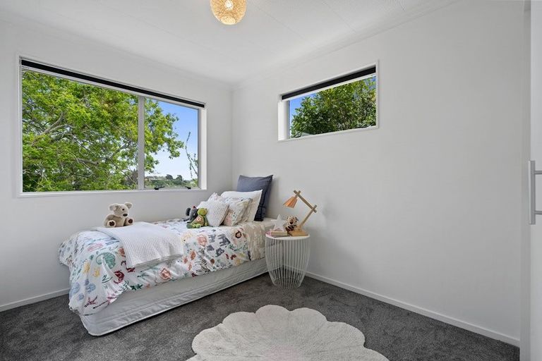 Photo of property in 219a Tukapa Street, Westown, New Plymouth, 4310