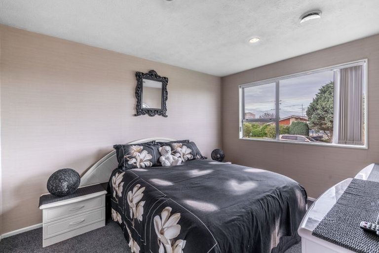 Photo of property in 3 O'byrne Street, Waikiwi, Invercargill, 9810