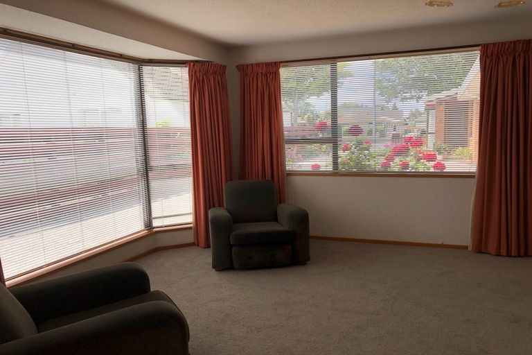 Photo of property in 387 Harewood Road, Bishopdale, Christchurch, 8053