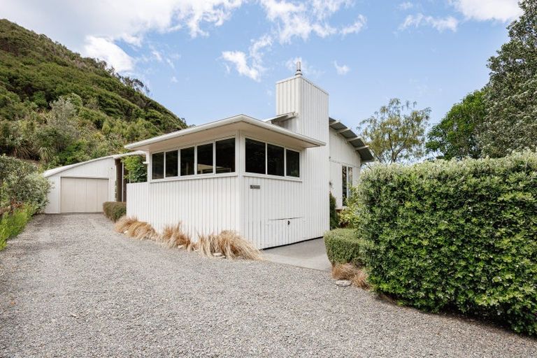 Photo of property in 11 Tangitu Drive, Tangoio, Napier, 4181