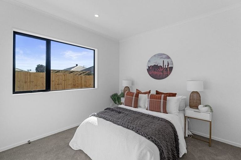 Photo of property in 324u3 Cambridge Road, Hillcrest, Hamilton, 3216