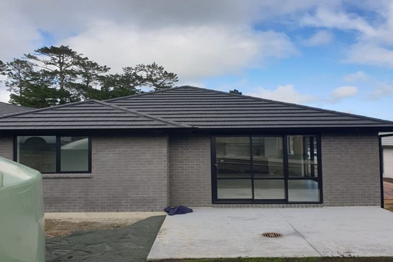 Photo of property in 20 Kawariki Road, Helensville, 0800