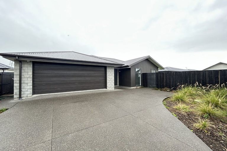 Photo of property in 10 Horopito Street, Halswell, Christchurch, 8025
