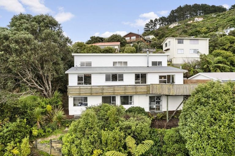 Photo of property in 3 Clementine Way, Crofton Downs, Wellington, 6035